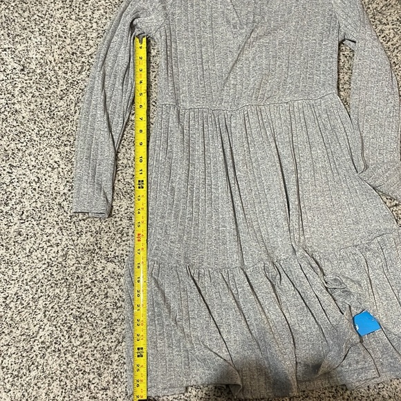 Women’s Cupshe dress - Picture 5 of 5